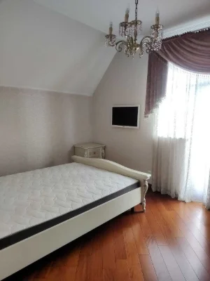 Продаж будинку 288 м² | Нові Петрівці | КМ «Козяча Спина» |
