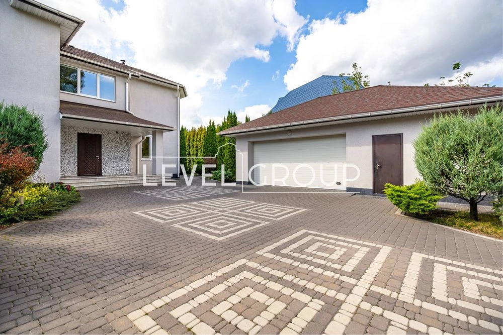Будинок в КМ Дідовиця, 250м, без %