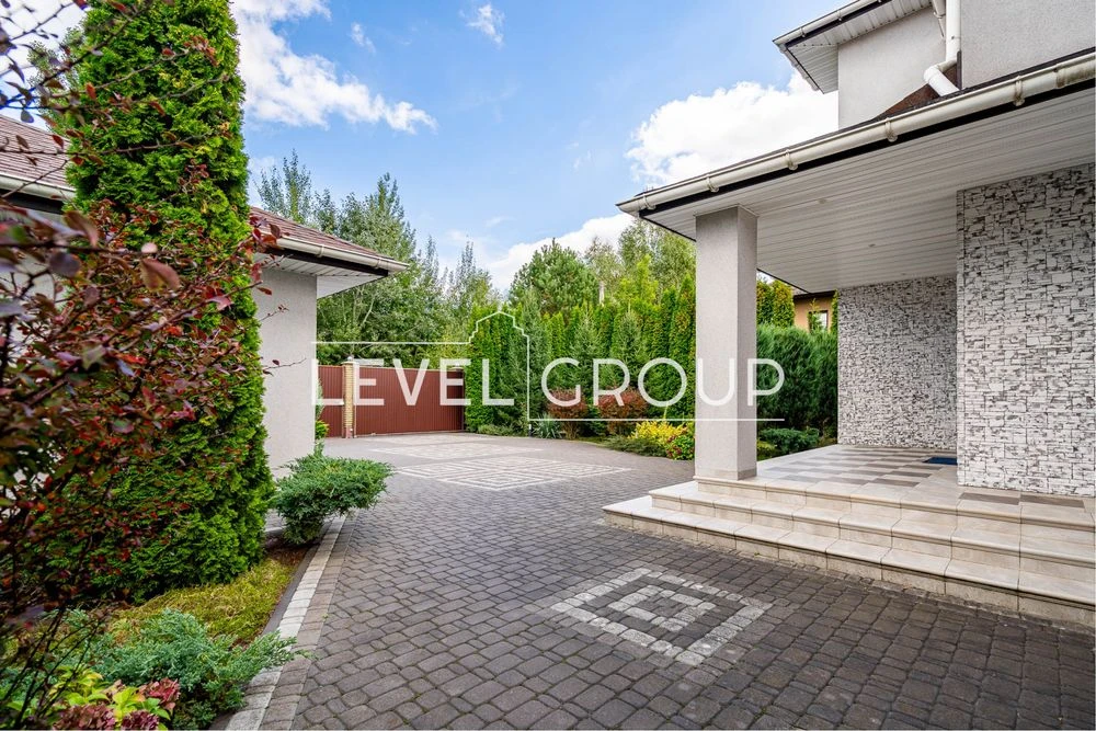 Будинок в КМ Дідовиця, 250м, без %