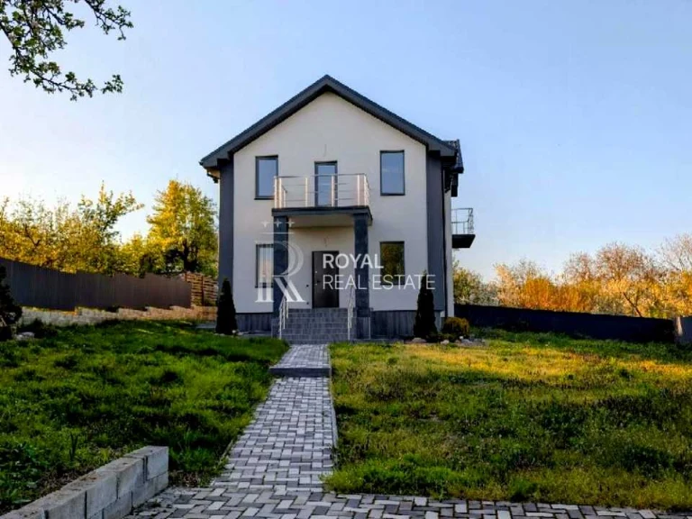 Будинок. Вишгород, Борисо-Глібська вул. (Ватутіна)