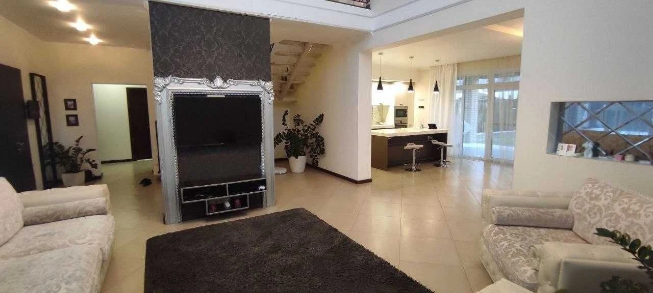 Від хазяїна. Будинок 2012 Вишгород. 255 м2. 20 сот. З виходо