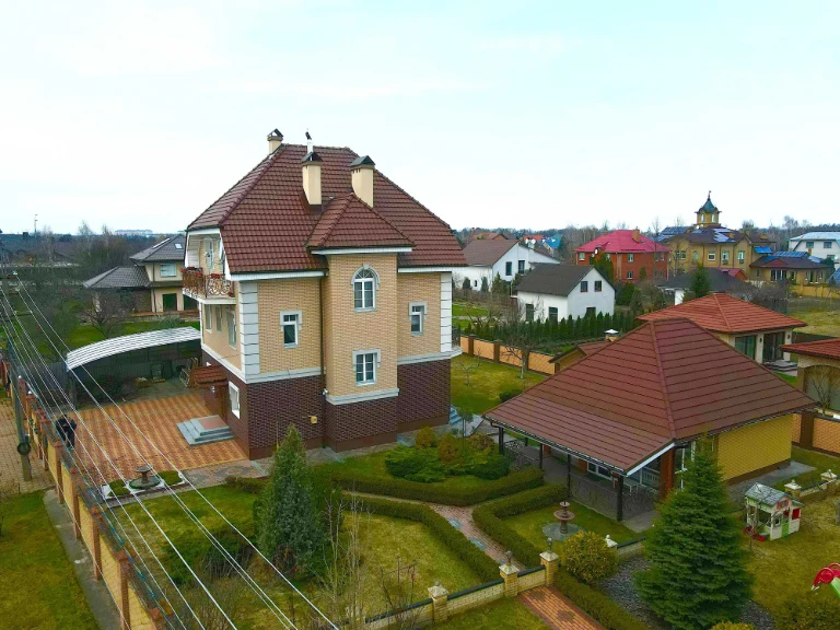 Елітний будинок 287 м² біля Межигір’я | Козяча Спина | баня