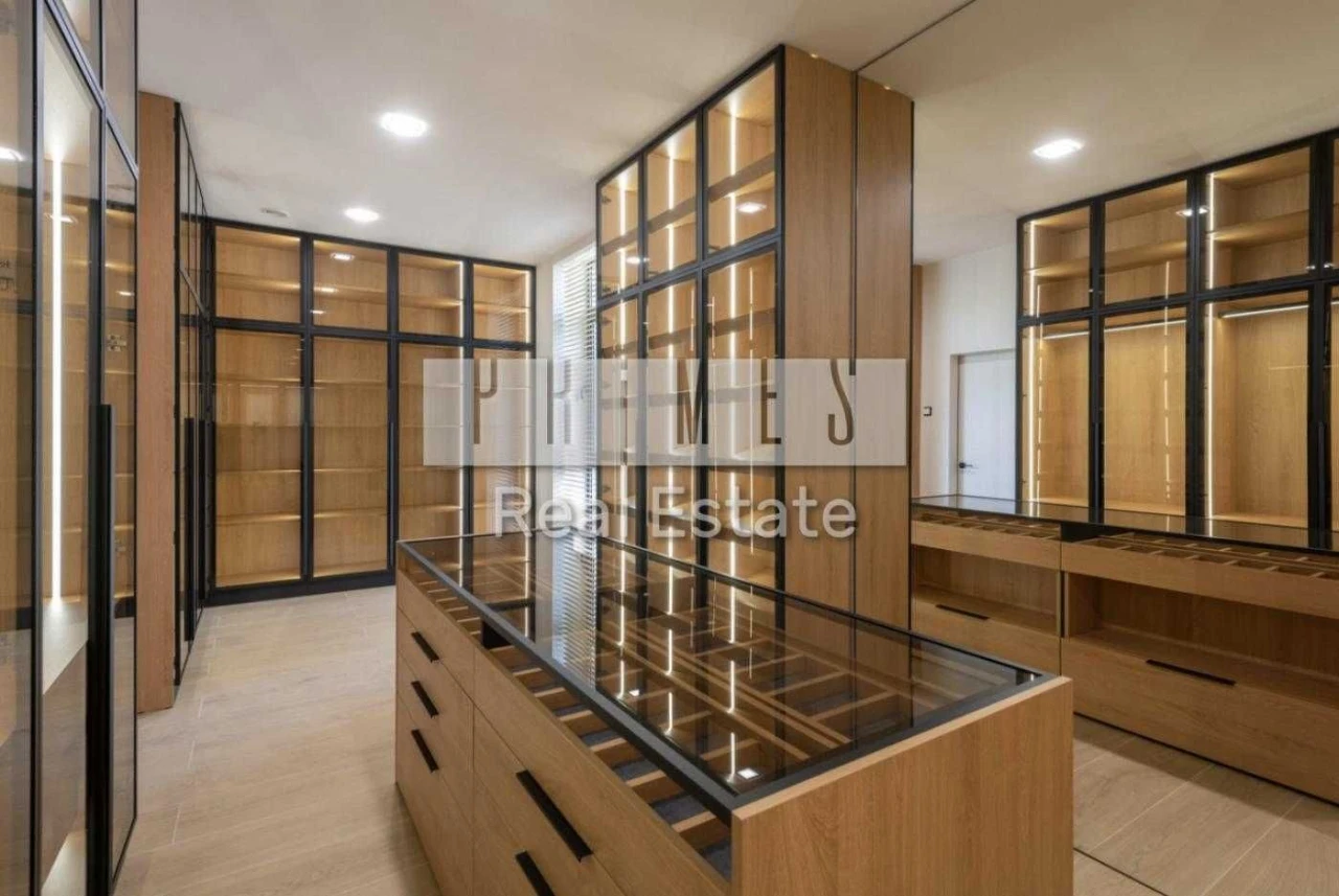 Продаж будинку, басейн, вихід до води, Riviera Village, Вишг