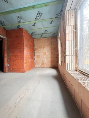 Продаж будинку з усіма центральними комунікаціями. Індивідуа