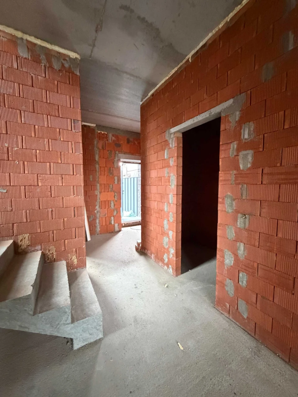 Продаж дуплексу в 100 метрах від школи та парку Незнайко! Га