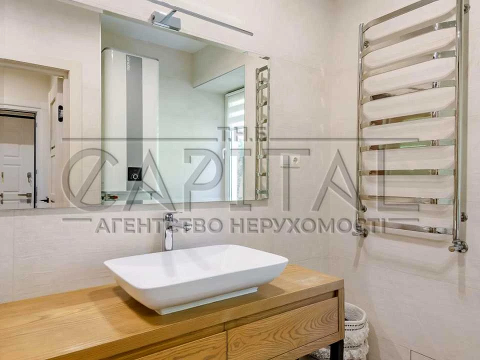 Дом. Ирпень, улица Выговского