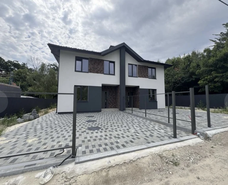Продаж дуплексу в Ірпені 118 м² | 4 кімнати | Сучасний будин