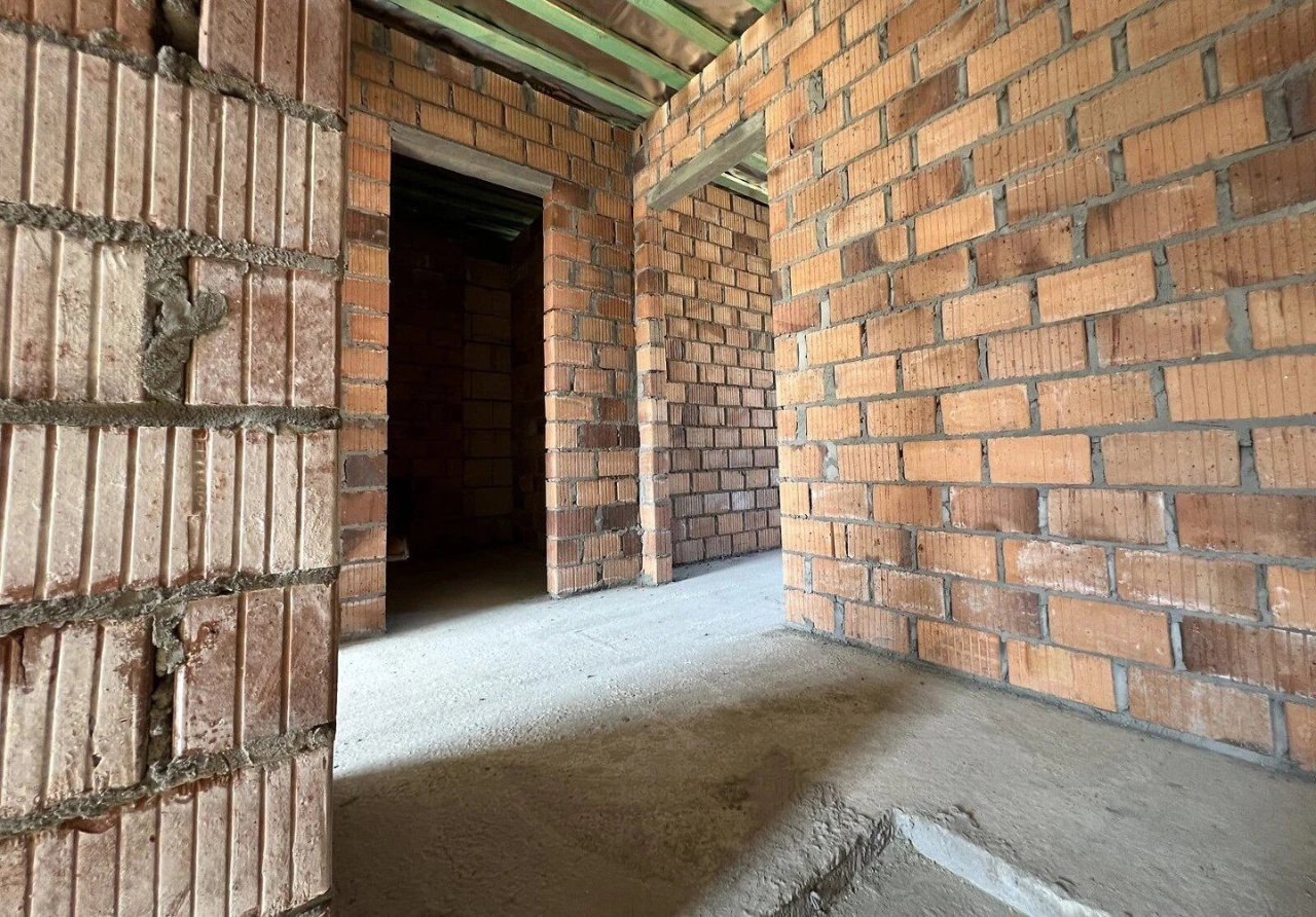 Продаж таунхауса під чистову реставрацію | Ірпінь, біля парк Мам