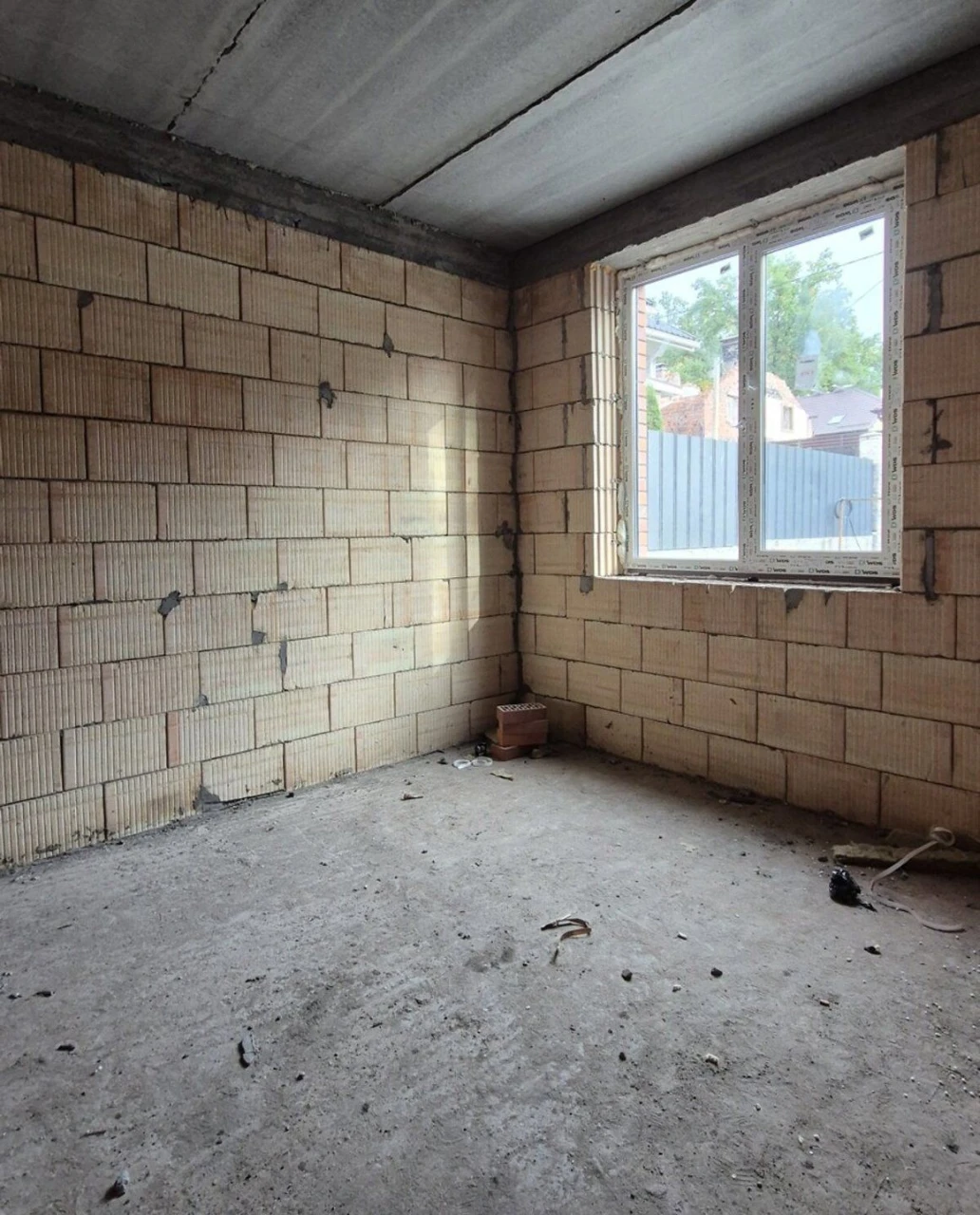 Продаж кутового таунхауса в зеленій частині Ірпеня | 100 м²