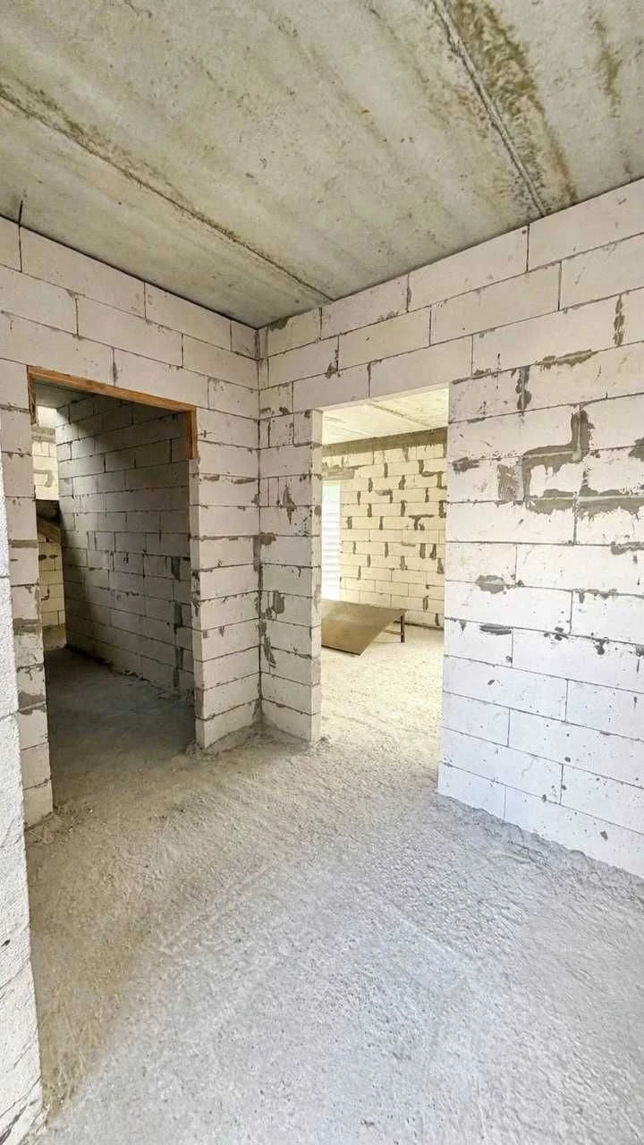 Двоповерховий дуплекс з мансардою  в Ірпені, (р-н.Стоянки).