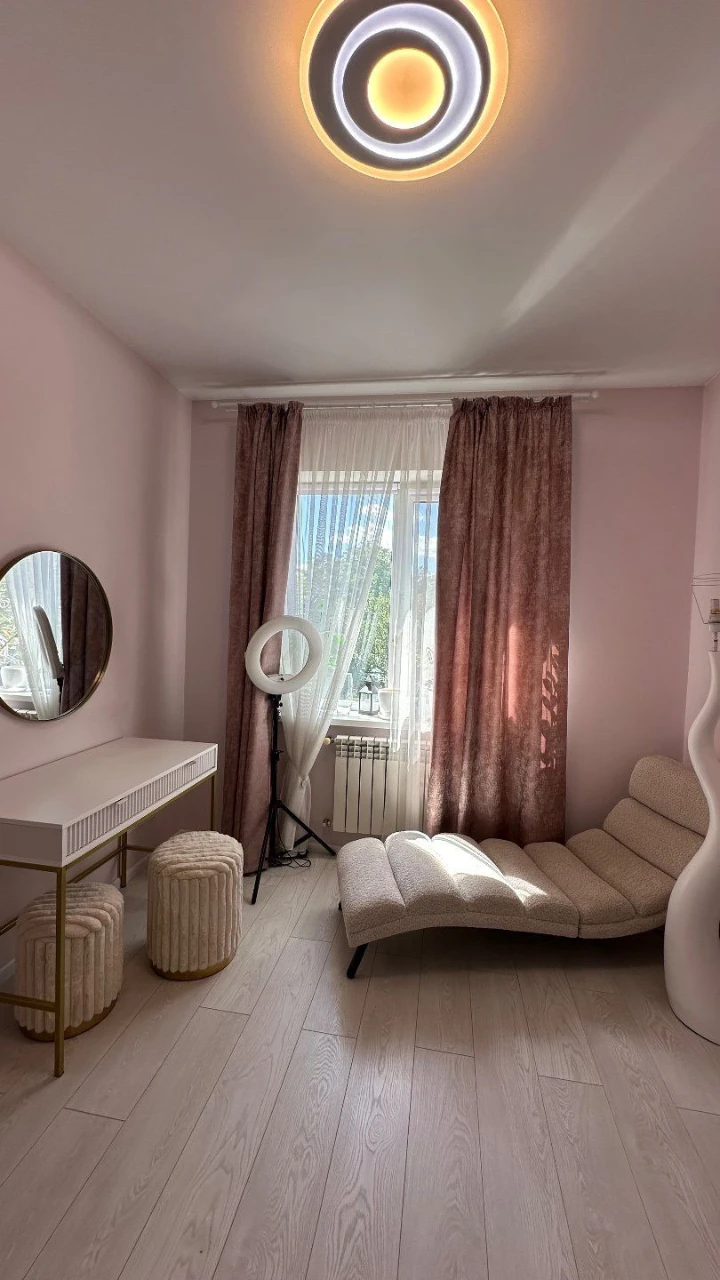 Таунхаус Ірпінь центр, район Roshen, 100 м² + мансарда 35 м²