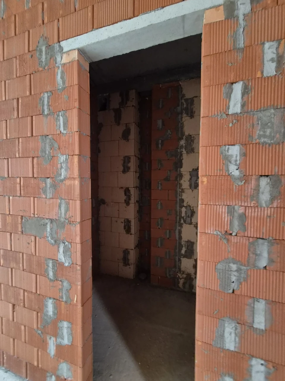 Таун біля Центрального парку в Ірпені.