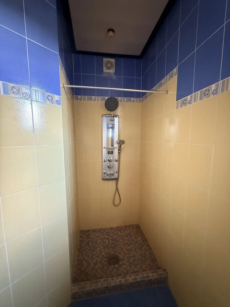 Продається будинок. 113 м2. КМ Стоянка 2. 10 соток землі. Гараж