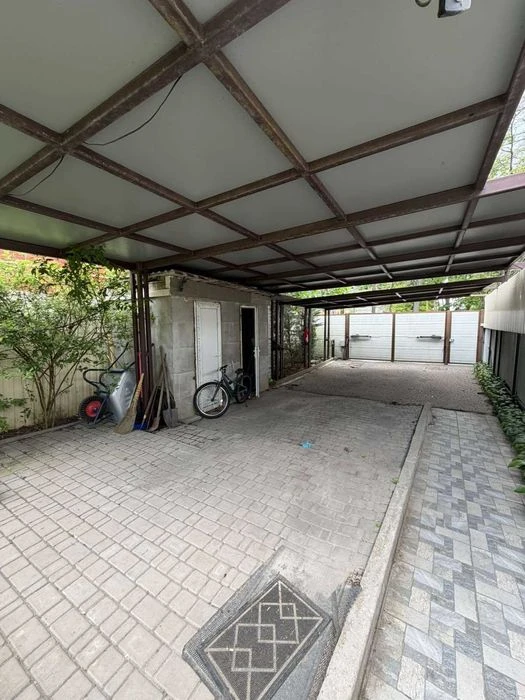 1st floor for sale. house by the sea on the 13th st. Big Fountain. Super