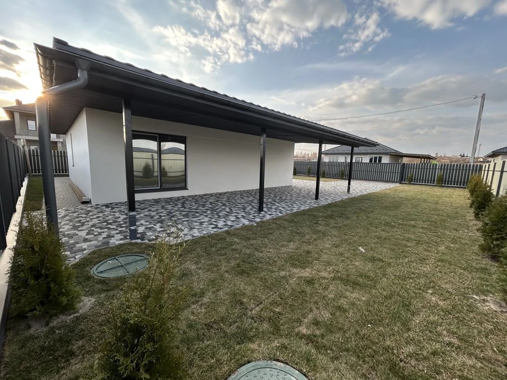 Продаж окремого будинку 95 м² | 5 соток | 3 спальні | без ко