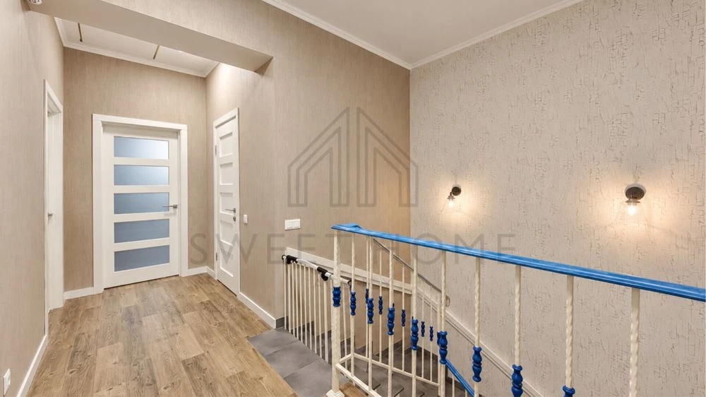 Продаж таунхауса в Ірпені 165,2 м² з ремонтом, меблями, гара