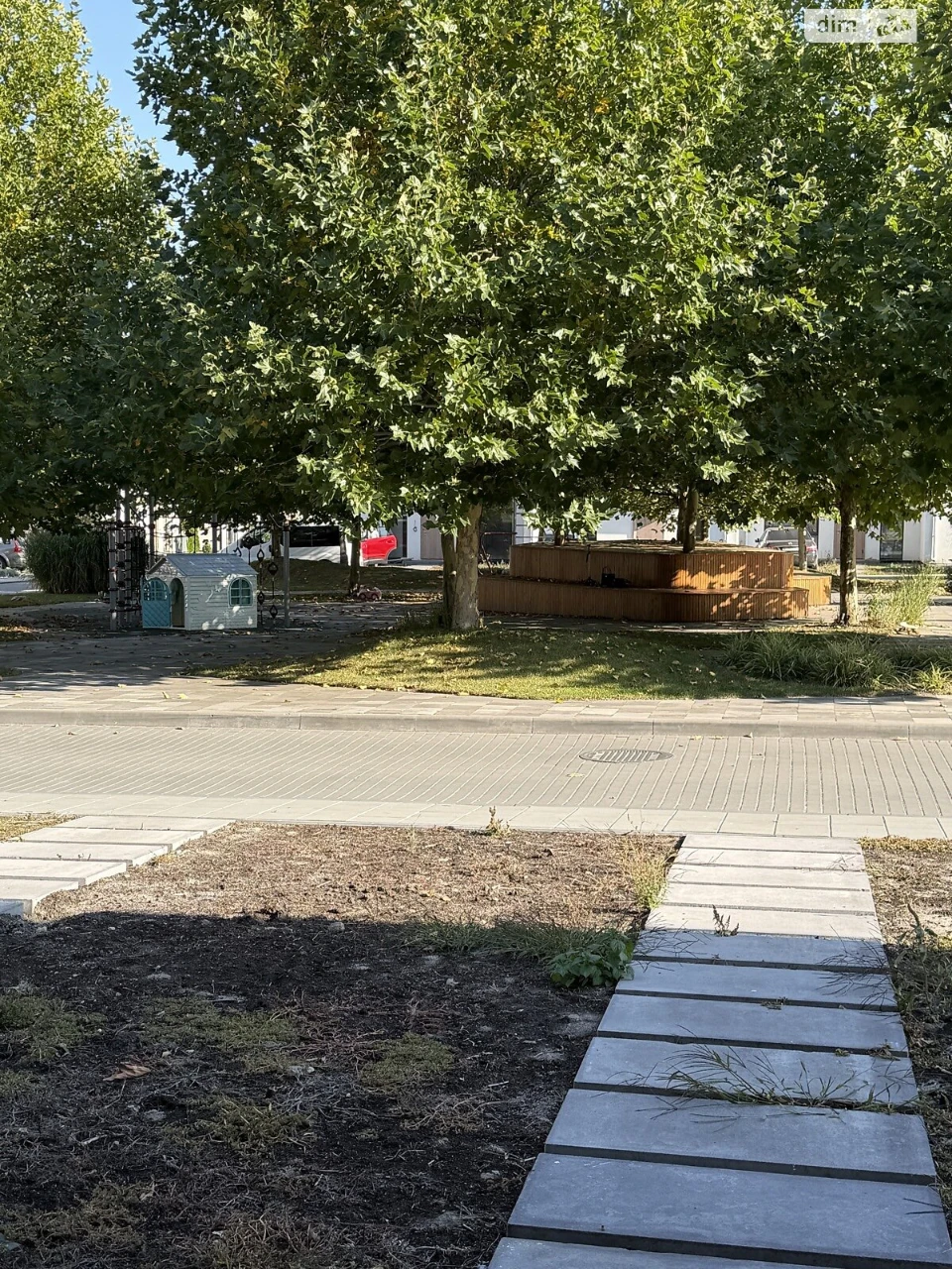 Продаж таунхауса