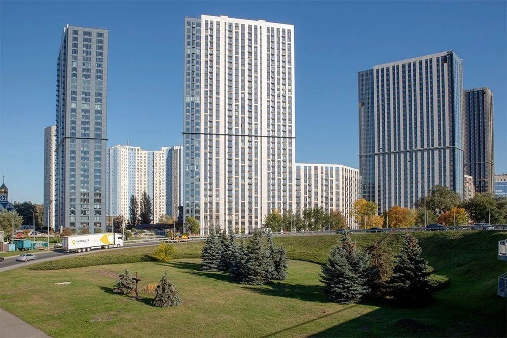 Spectacular 2-room apartment 60m² with renovation and furniture in the Metropoli residential complex