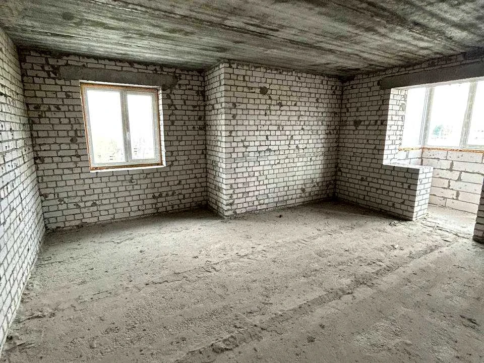 Apartment. Kharkiv, Poltava Shlyakh st.