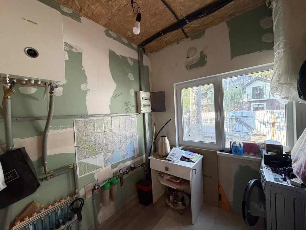 House for sale in a pine forest in a cozy location