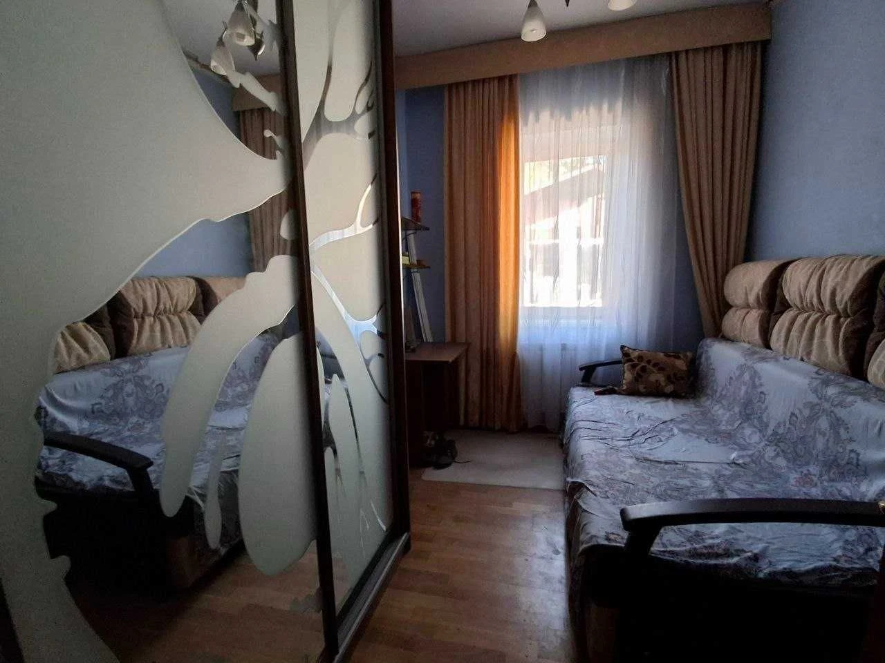 Дом 68 кв.м. под ремонт в центре Ирпеня.