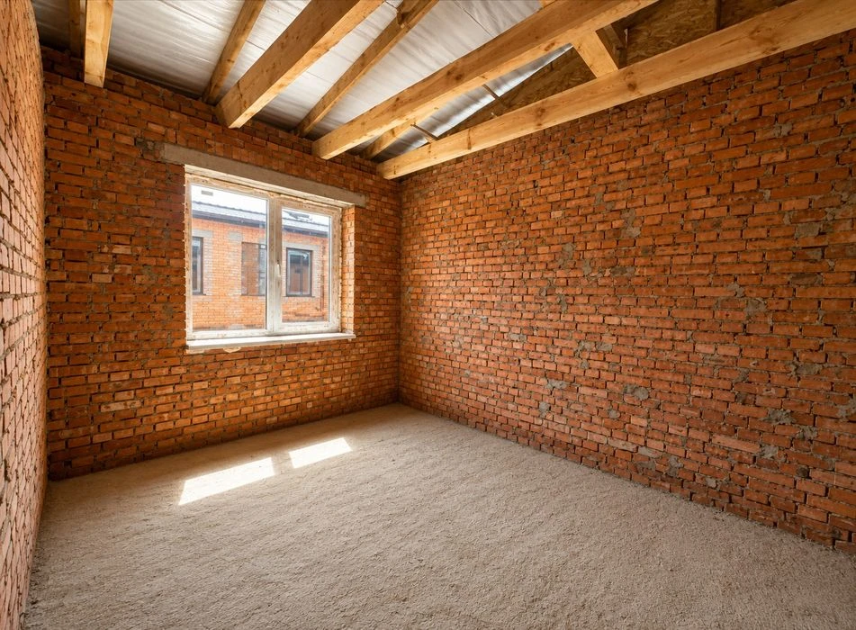 Quadruple duplex for sale in Tyazhylov.