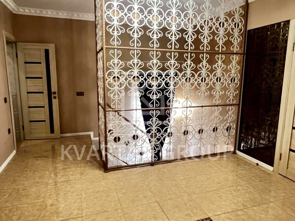 Дом. Ирпень, улица Степана Руданского