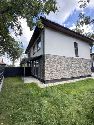 Продаж! Дуплекс біля парку Незнайки, 140 м², 4 спальні + кабінет