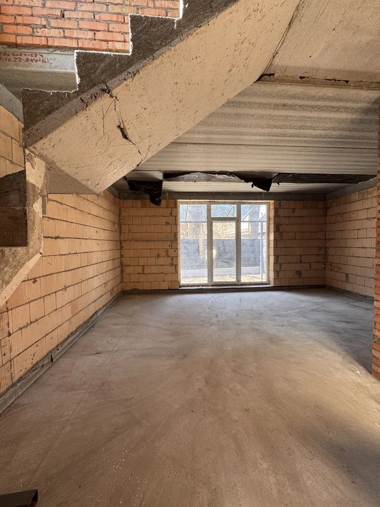 Продаж! Дуплекс біля парку Незнайки, 140 м², 4 спальні + кабінет