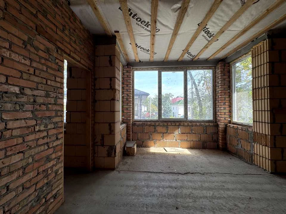 Будинок. Ірпінь, провулок Толстого