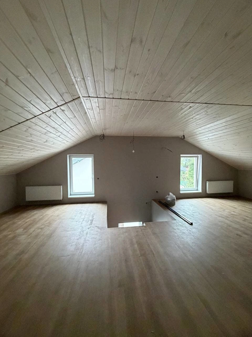 Продаж дуплексу 130 м² на етапі ремонту в місті Ірпінь, без к