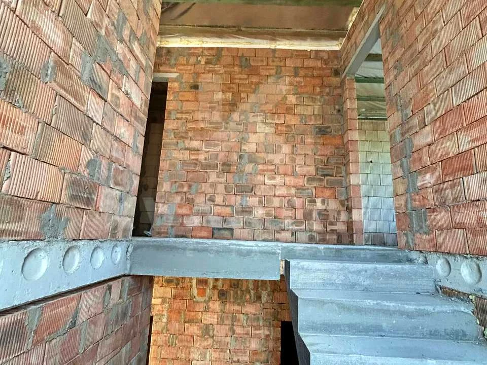 Дуплекс. Ірпінь, Ранкова вулиця