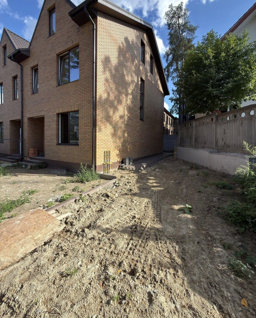 Продається таунхаус в Ірпені, парк Незнайка | 100 м²