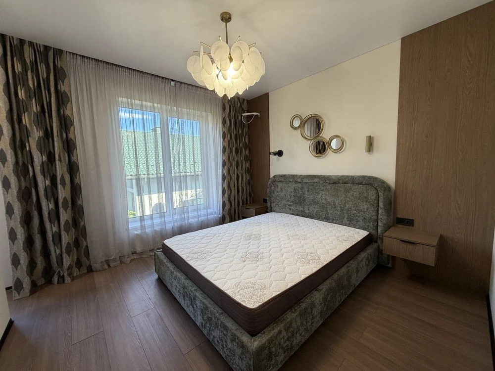 Таунхаус 125 м2 з ремонтом в Ірпені. Центральний парк. Без к