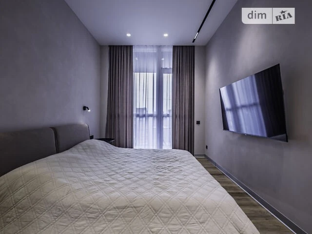 Продаж 2к квартири 85 кв. м на туп. Фортечний 7В • ID 347279