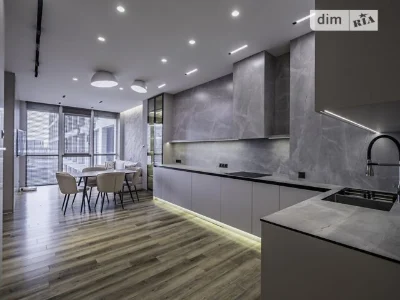 Продаж 2к квартири 85 кв. м на туп. Фортечний 7В • ID 347279