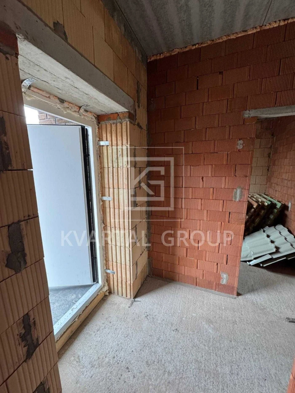 Продаж Таунхаусу площею 125 м², 3 поверхи в самому центрі мі