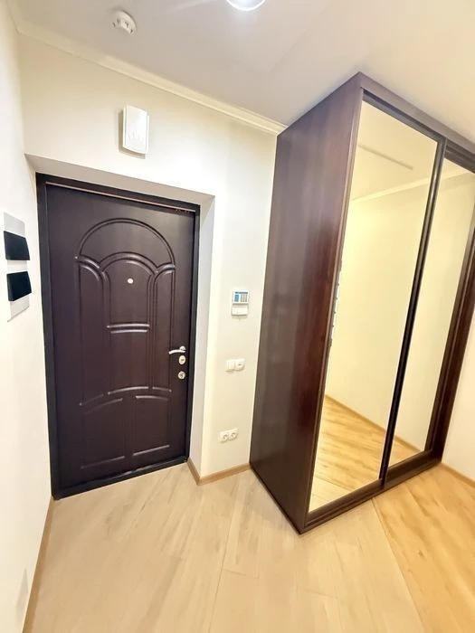 For sale 2 rooms, apartments WITHOUT% Urlivska St. 40, Osokorky