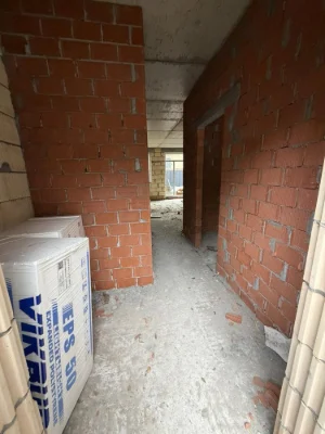 Кутовий таунхаус з власною ділянкою в парку «Дкбки»
