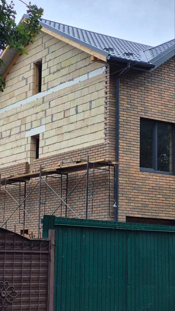 Продаж преміального таунхаусу від забудовника | Керамична це