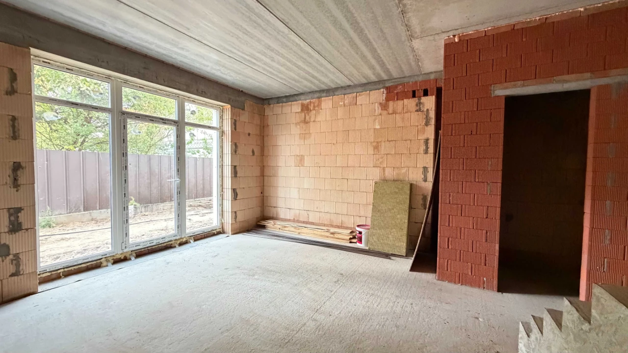 Таунхаус у центрі міста | 84 м² + 35 м² мансарди