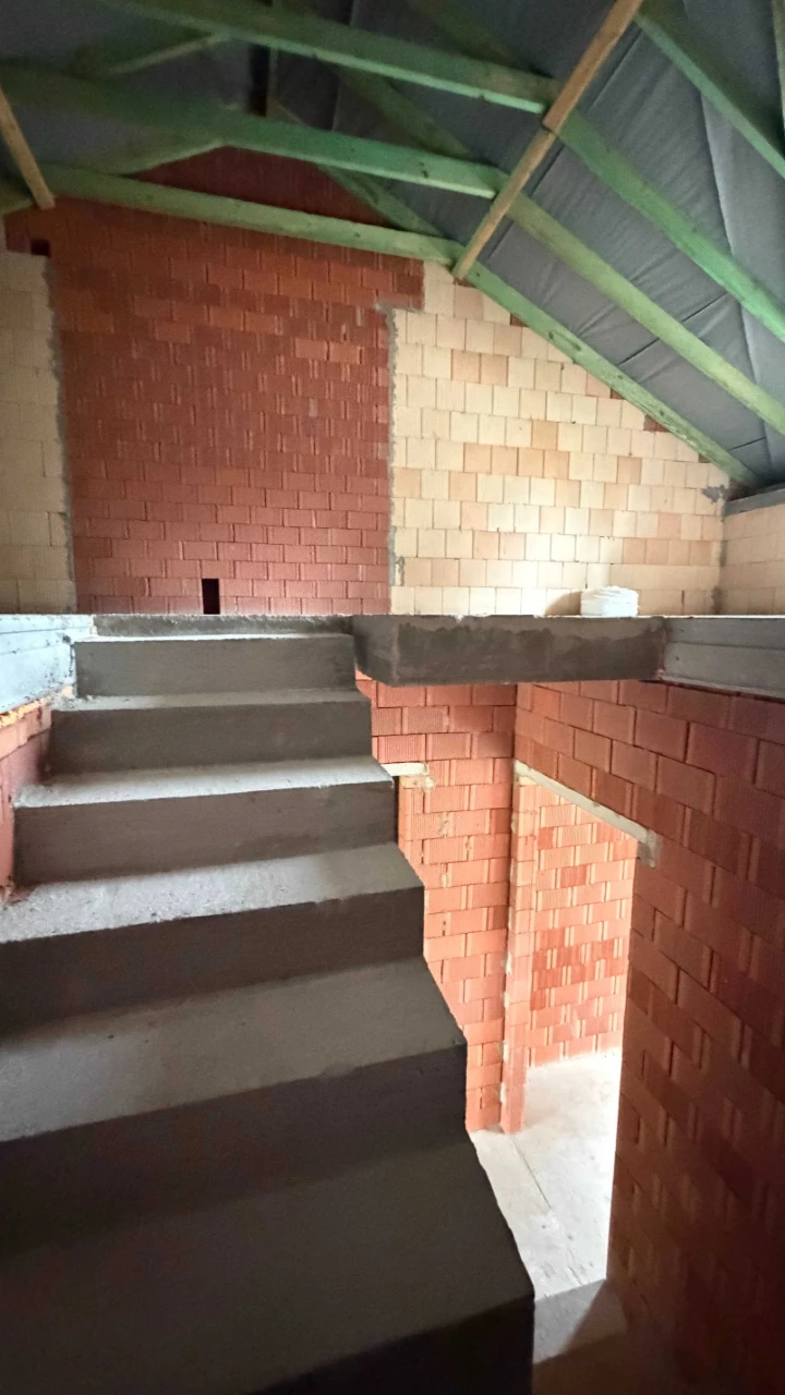 Таунхаус у центрі міста | 84 м² + 35 м² мансарди