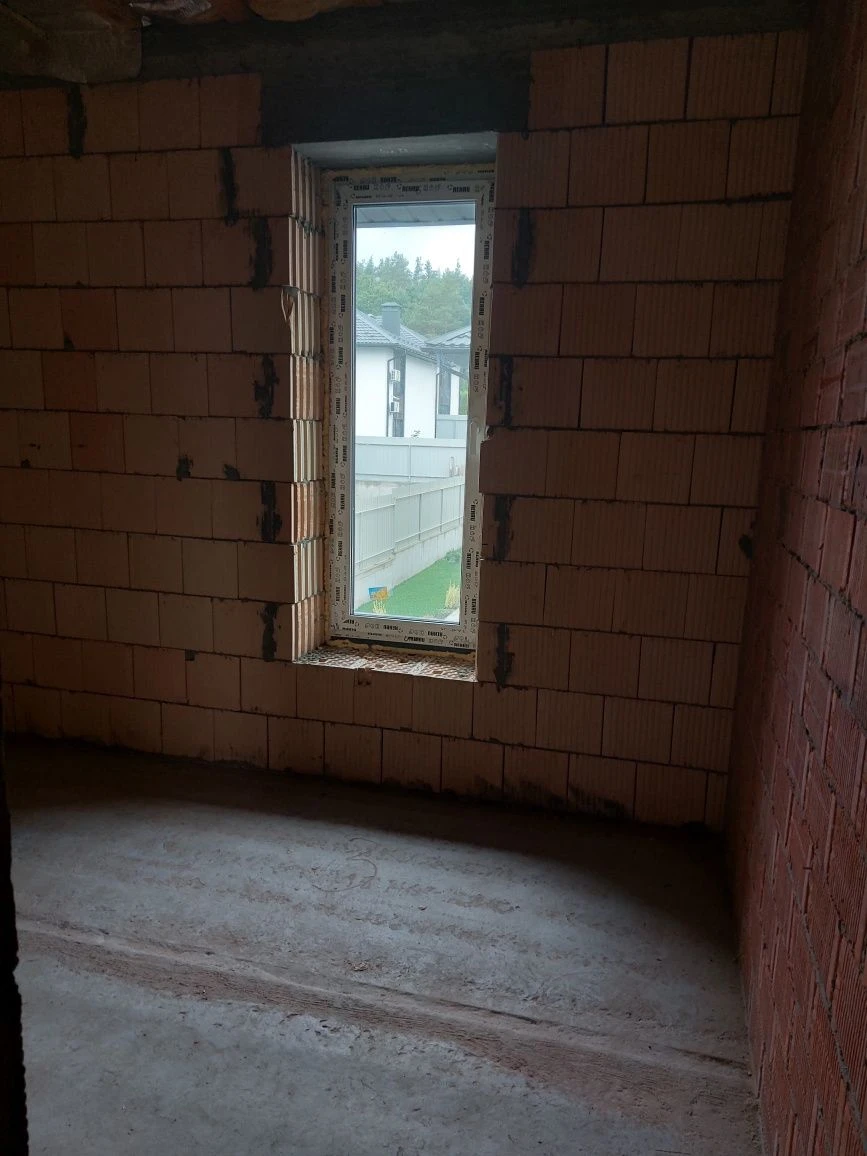 Продам ідеальний будинок  по вул. Глазового, 31. Без комісії