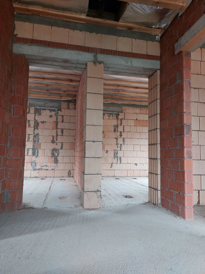 Продам ідеальний будинок  по вул. Глазового, 31. Без комісії