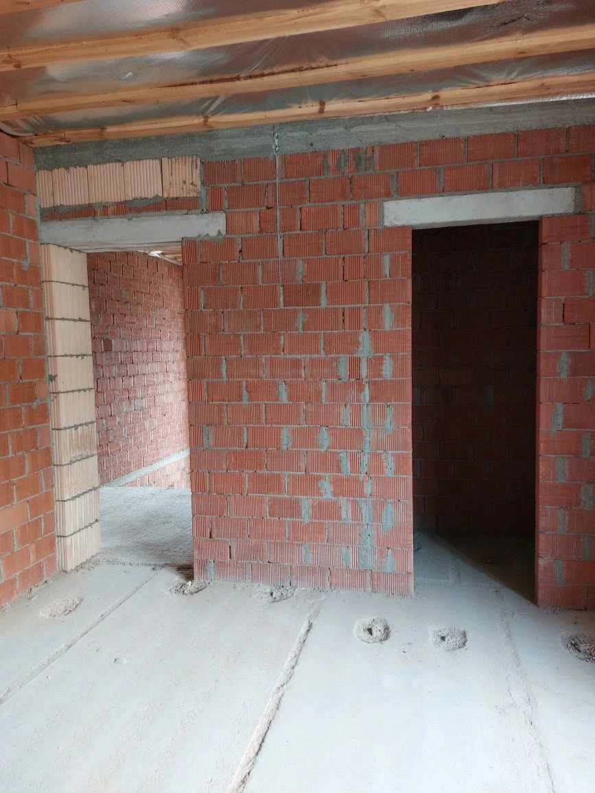 Продам ідеальний будинок  по вул. Глазового, 31. Без комісії