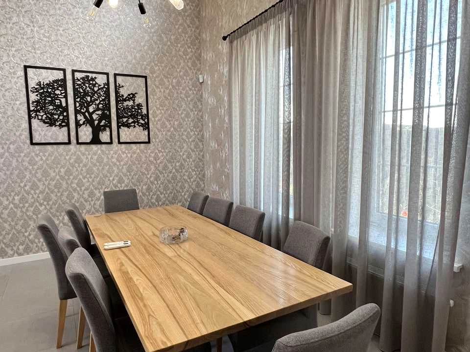 Дом. Ирпень, улица Юрия Мушкетика