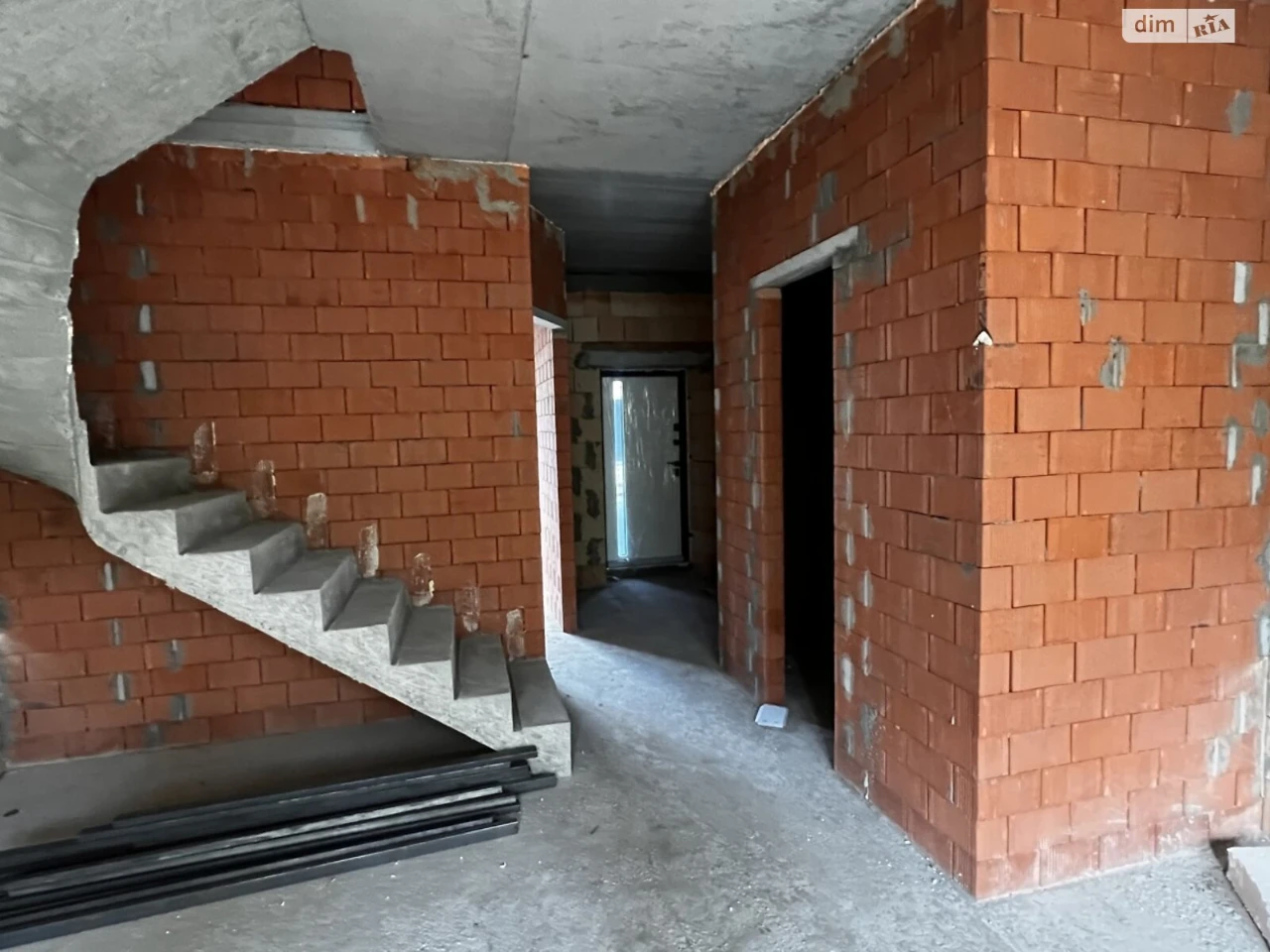 Продаж таунхауса