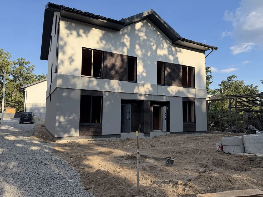 Ірпінь продаж дуплекс Центральний парк бетонні сходи на манс