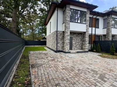 Будинок. Ірпінь, Академіка Ромоданова вул.