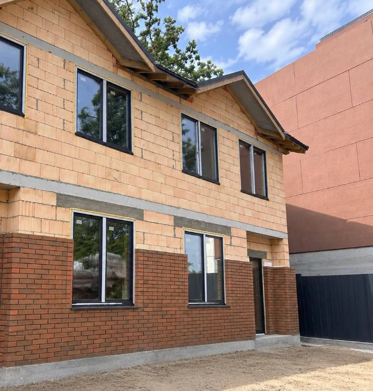 Таунхаус возле парка Дубки, Ирпень, 95 м², 2,1 сотки